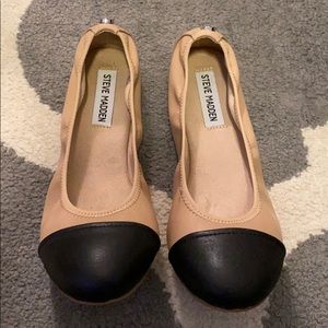Black and nude Steve Madden flats